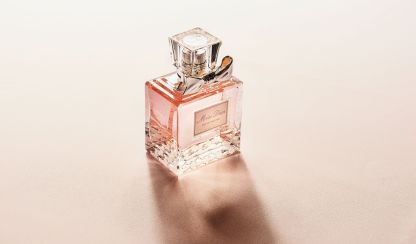 4 Perfume Mistakes to Avoid to Keep Your Scent Longer