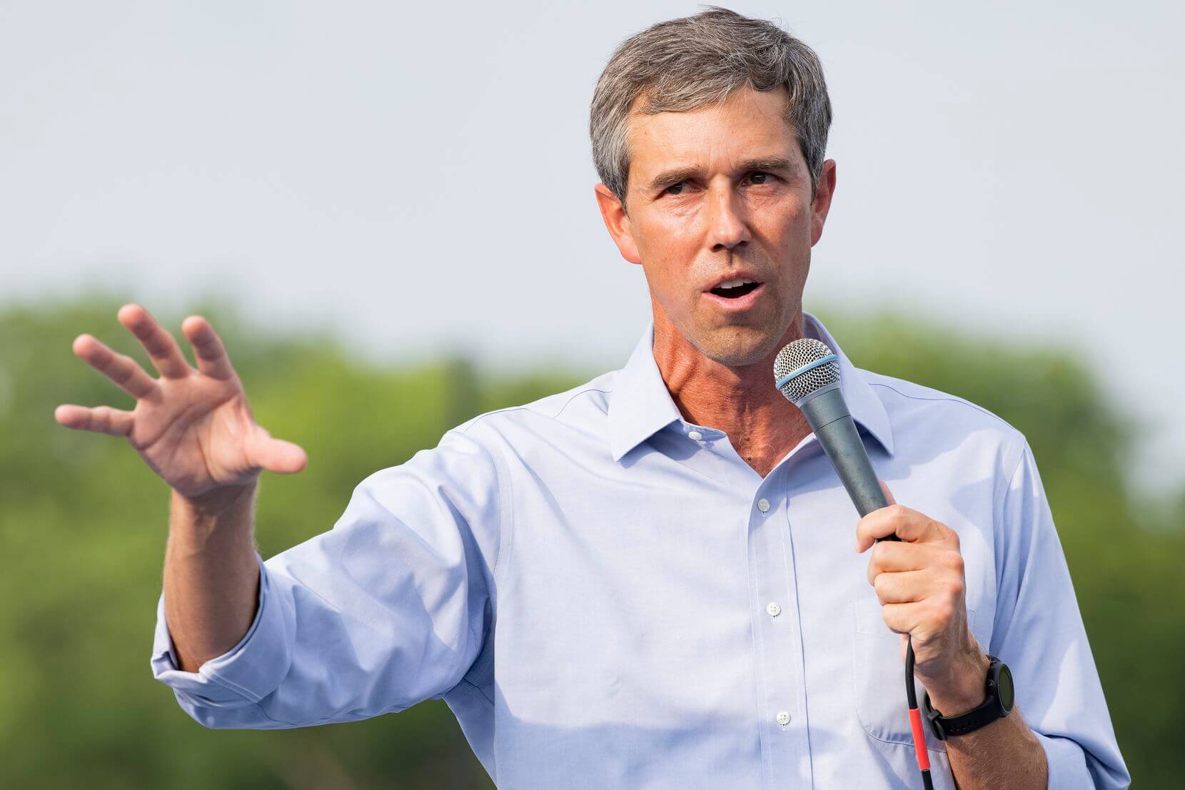 According to O'Rourke, military-style weapons and permitless carry are preventing responsible gun ownership